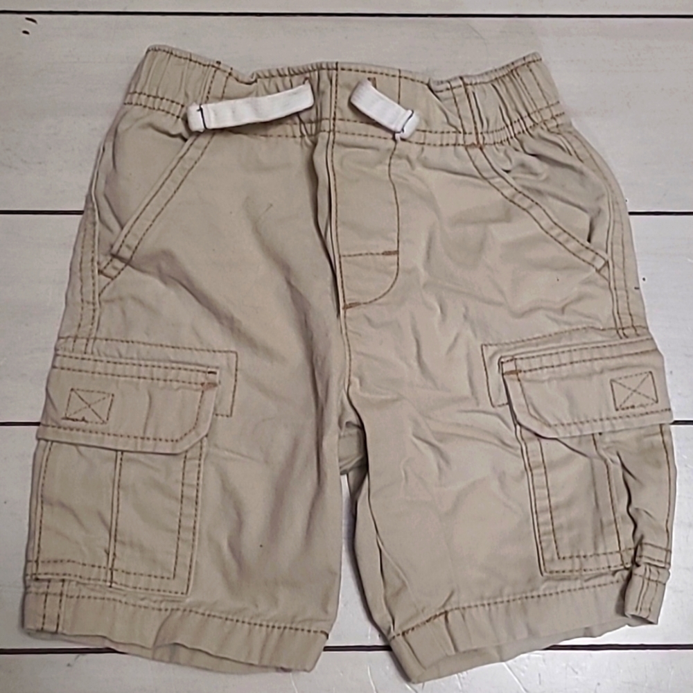 Khaki shorts